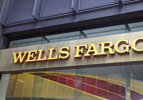 Wells Fargo Forecasts A Decline In The US Dollar