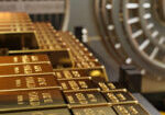 Gold Nears Historic High